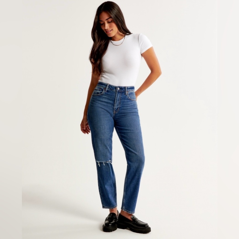 Abercrombie Curve Love High Rise Mom Jeans